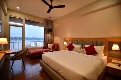 Hotel Aviral Ganga