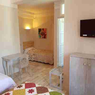 Hôtel et Restaurant Côme Inn Rooms