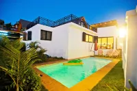 Villa Fotsy - Piscine, Rooftop, 5 Chambres, 12 Pers - วิลล่า