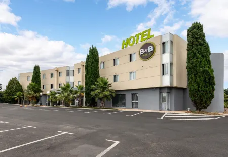 B&B Hotel Montpellier Vendargues Отели в г. Жаку