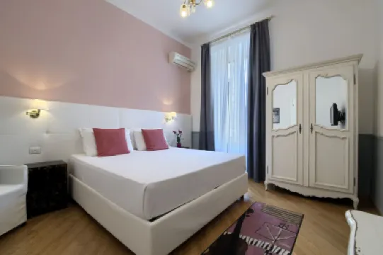 Gli Artisti Apartments Rome Hotels in 