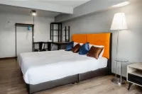 Full Moon' House - Hostel