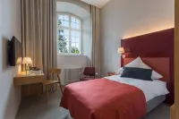Katholisch-Soziales Institut Hotels in der Nähe von Wahner Heide