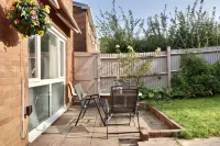 Skyvillion - Valley Way - 3Bed House in Stevenage