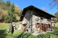Baita a Pieve Tesino Mountain and Lake Hotels near Rifugio Cima d'Asta Ottone Brentari