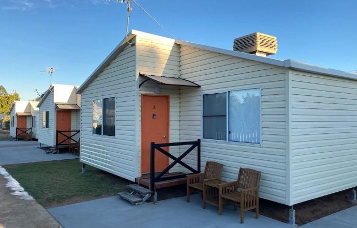 Longreach Private Apartments