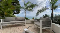 Villa Francoise - 4 bedroom beachfront w pool -  Casas de vacaciones