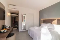 Tiber Suite Hotels near Settebagni
