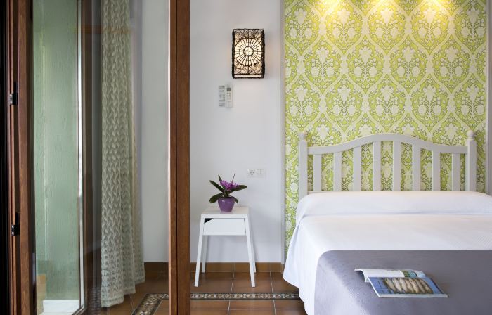 Hostal Alhambra - Adults Only