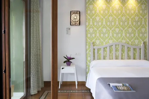 Hostal Alhambra - Adults Only - Guest houses