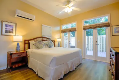 Ambrosia Key West Hotels near Monroe County Public Library