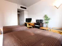 Hotel Livemax Budget Utsunomiya Hotels in Уцуномія