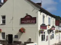 The Wyche Inn - parking