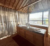 Justa Lazy Haven, Corbett - سبا