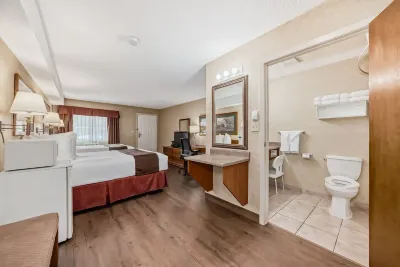 Stony Plain Inn & Suites