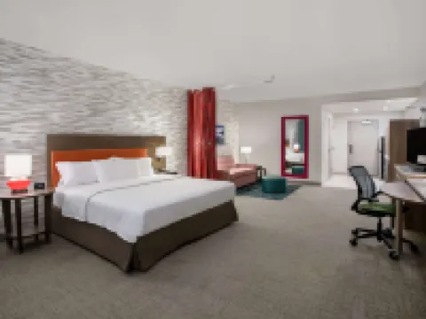 Home2 Suites by Hilton Calhoun Hotels in Calhoun