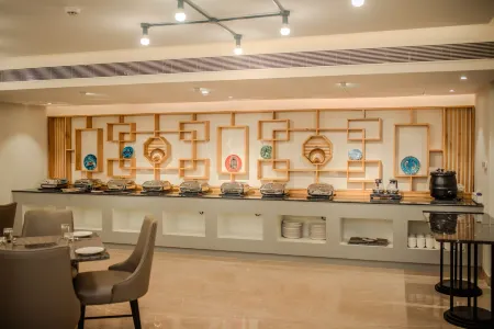 Regenta Place Vasco Goa Отели в г. Мормугао