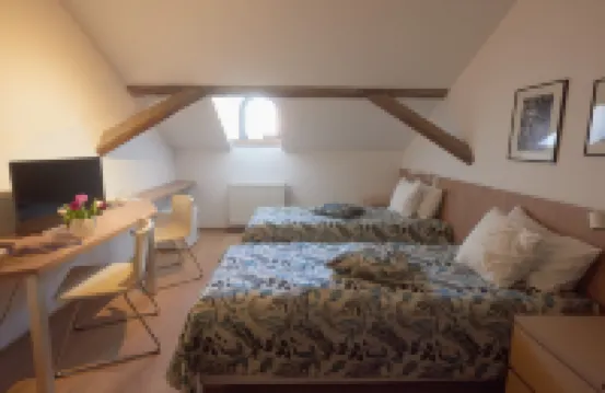 Guest House 1568 Отели в г. 