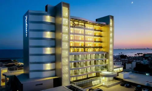 Radisson Beach Resort Larnaca