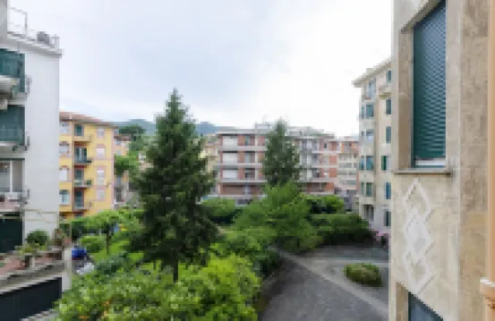 Joivy Bright 3-Bedroom Apartment in Santa Margherita