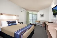 East Port Motor Inn