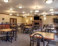 Comfort Inn & Suites Davenport - Quad Cities - sarapan