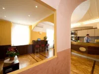 Hotel Panizza Hotels near Sant' Ambrogio Station
