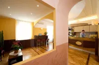 Hotel Panizza - 3-Star