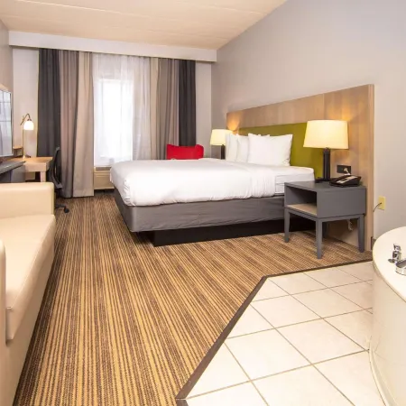 Country Inn & Suites by Radisson, Rapid City, SD