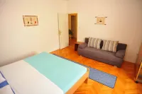 Villa Anni - parking