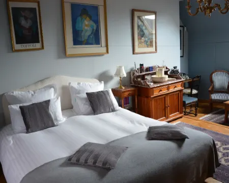 Chambre d'Hotes le Clos de Provins Hotels in Provins