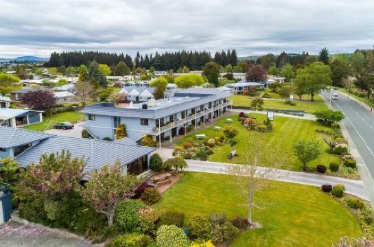 湖濱汽車旅館公寓