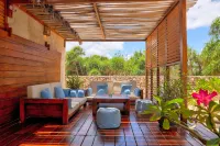 Loedi Bungalows Rote Hotels in West Rote