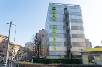 B&B Hotel Torino President Отели рядом с достопримечательностью «Torino Outlet Village»