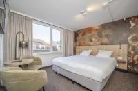 Fletcher Hotel-Restaurant Waalwijk - Bãi đậu xe