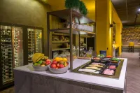 Flonk Hotel Groningen Zuid, BW Signature Collection - breakfast