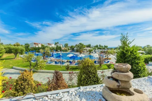 Xenios Anastasia Resort & Spa - Bergblick
