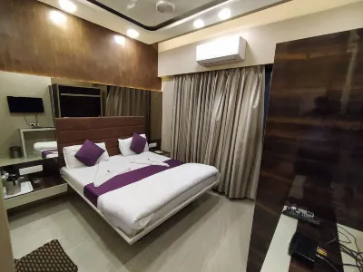 Hotel Modern Hotels near St. Xavier's College (Autonomous)