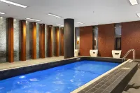Melbourne Holiday Apartments Flinders Wharf - Pools