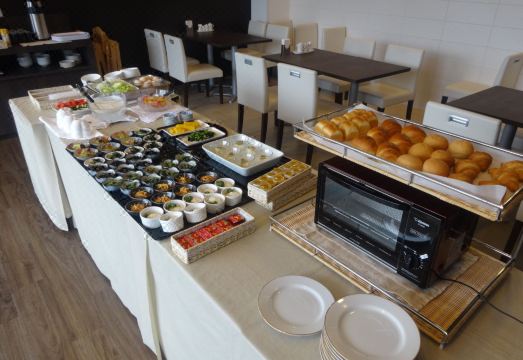 호텔 선루트 후쿠치야마 외관