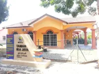 Homestay Ira Jaya - 4 Unit Rumah Hotels in Kangar