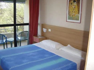 빌라조 데이 피니 Sala Del Regno Dei Testimoni Di Geova 주변 호텔