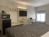 Days Inn & Suites by Wyndham Peachtree Corners/Norcross Hotel a Peachtree Corners
