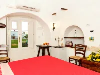 Masseria Pozzo Tre Pile Hotels near Martina Franca