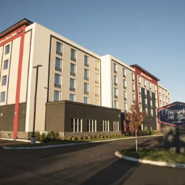 Hampton Inn & Suites by Hilton Thunder Bay