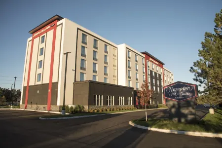 Hampton Inn & Suites by Hilton Thunder Bay Отели рядом с Аэропорт Тандер Бэй