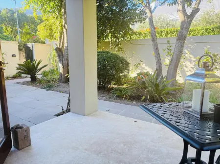 Residence Vive la VIE Отели рядом с достопримечательностью «First South African Perfume Museum»