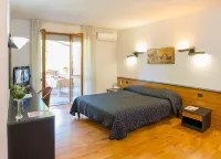 EcoHotel Ristorante Milano Pescaglia otelleri