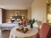 Hotel Cerise - les Sources Luxeuil-Les-Bains Hotels in Haute-Saone