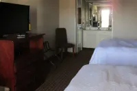 Econo Lodge Inn & Suites Hotels in Manchester